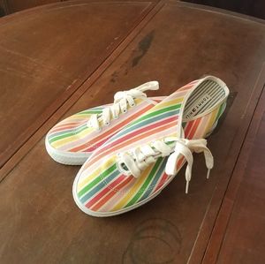 Tommy Hilfiger Canvas SlipOn Pastel Rainbow Stripe